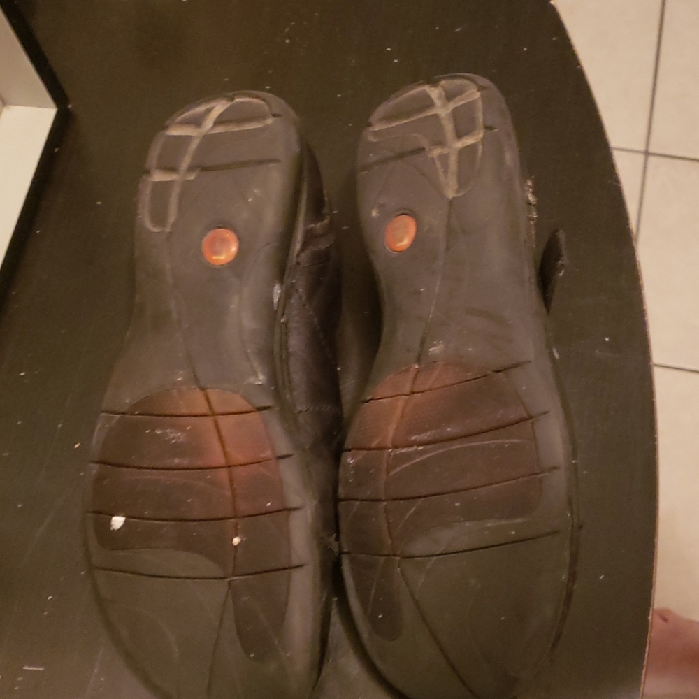 Clarke's shoes - Picture 4 of 4